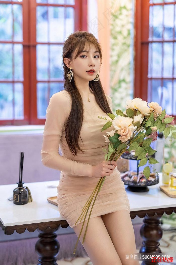 金瓶海之婬乱天在线观看 · 中国轰炸机 热门视频